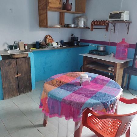 Pisté Hostal Y Temazcal Guemez מראה חיצוני תמונה
